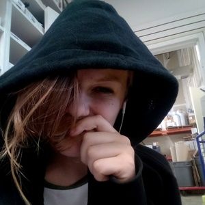 Meet your Posher, Lily